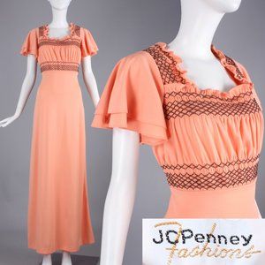 M Vintage 60s 70s Peach Smocked Prairie Maxi Dress